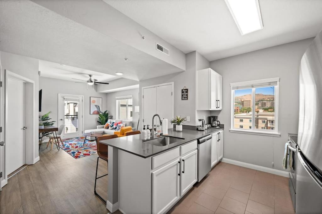 Charming Downtown Getaway Apartment Salt Lake City Bagian luar foto